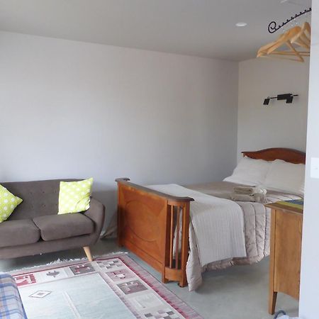 Bungalow On Bell Common Tauranga Extérieur photo