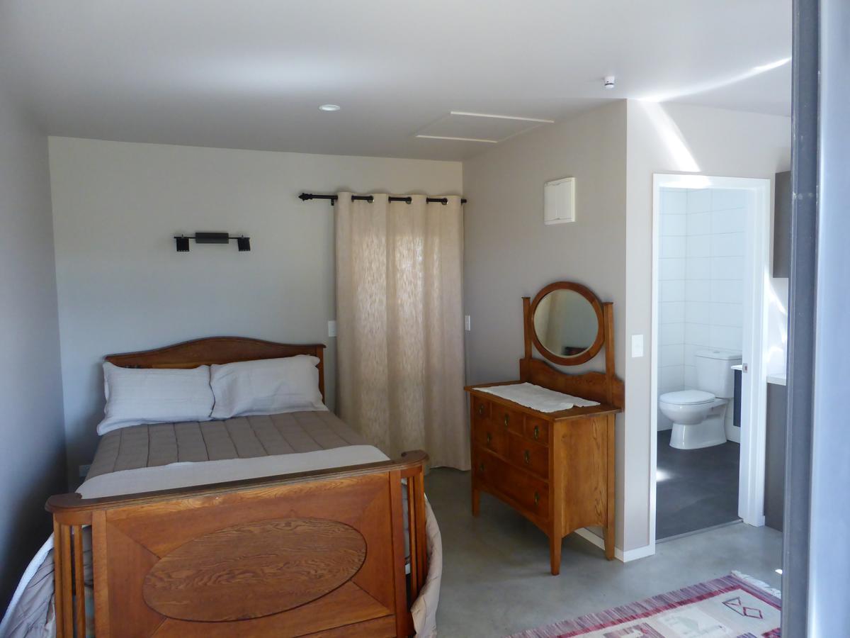 Bungalow On Bell Common Tauranga Extérieur photo