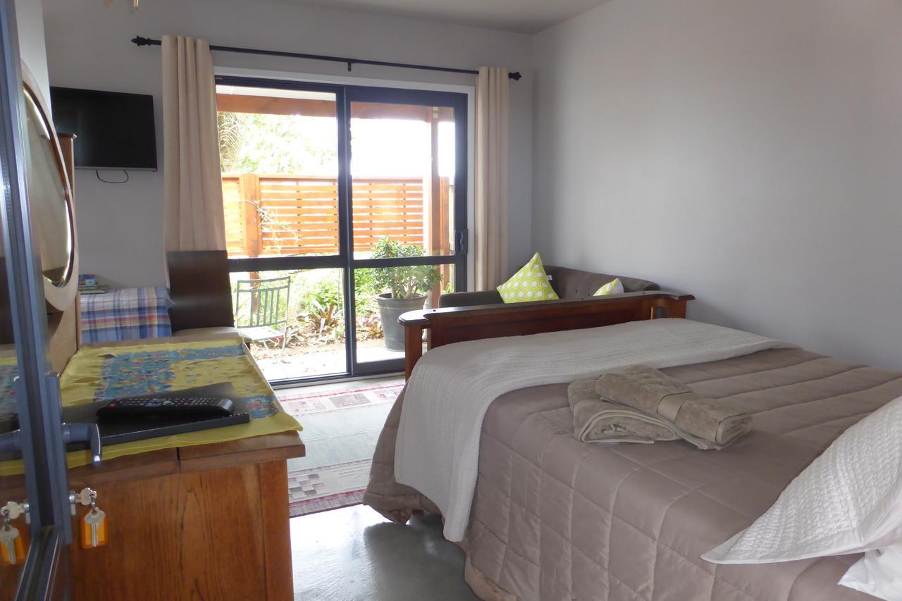 Bungalow On Bell Common Tauranga Extérieur photo